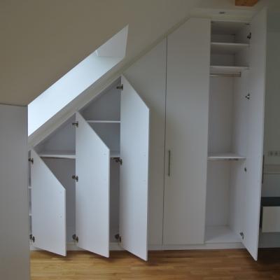 Dachschrägenmöbel