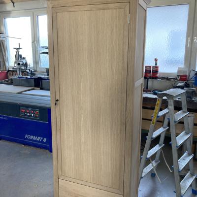 Hochschrank